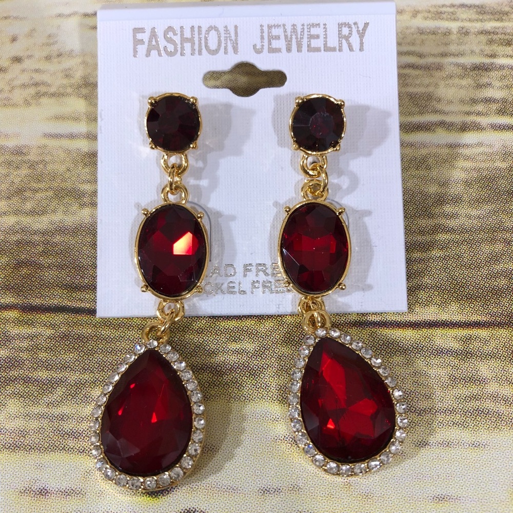 Nwt Tri-Tier Crystal Drop Statement Earrings Red - image 5